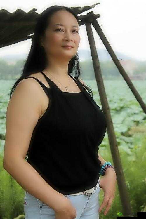 OUTRAPAY 中老年熟女：别样的魅力与风情