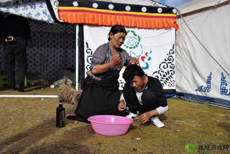 丫头牦户一张一合的奇妙表演