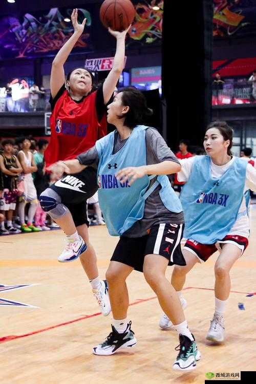 大学篮球体育飞机 Chinese 的独特魅力