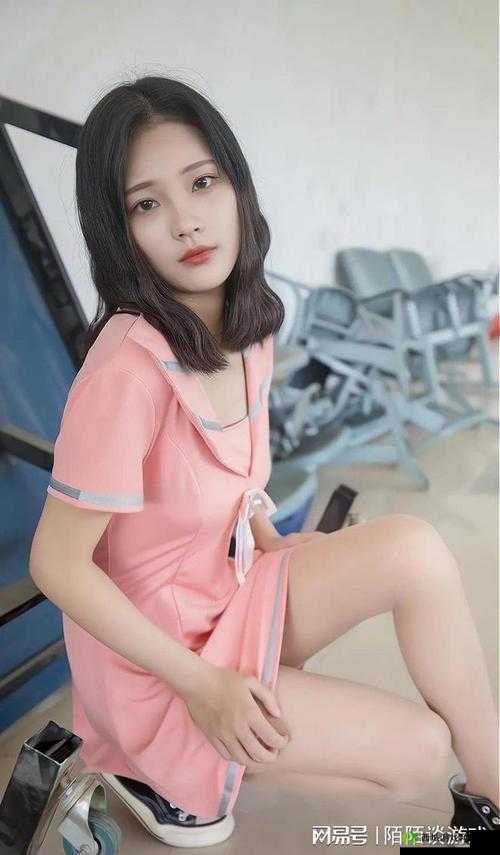 MACBOOK 少女的时尚之旅