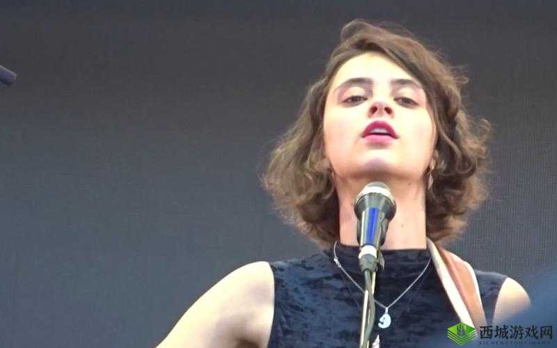 欧洲女 RAPPERDISS 大:用音乐展现自我