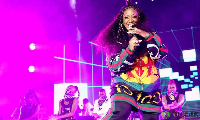 美国暴躁女 rapper：她的音乐与态度