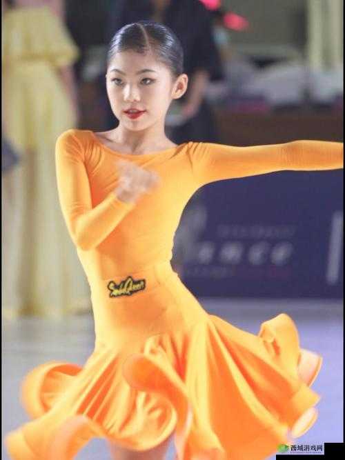 天美果冻女儿的梦想:成为优秀的舞者