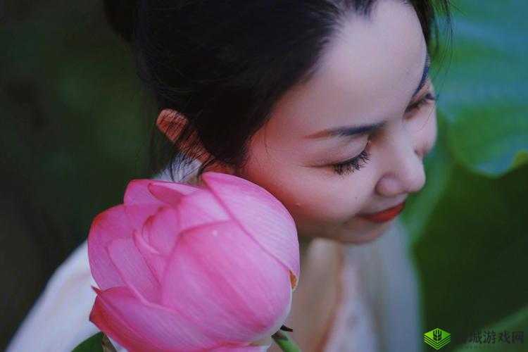 女性半夜莲花开放会自愈吗：探索身体奥秘