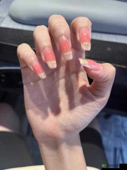 哇嘎嘎色干女人 BBB：极致诱惑