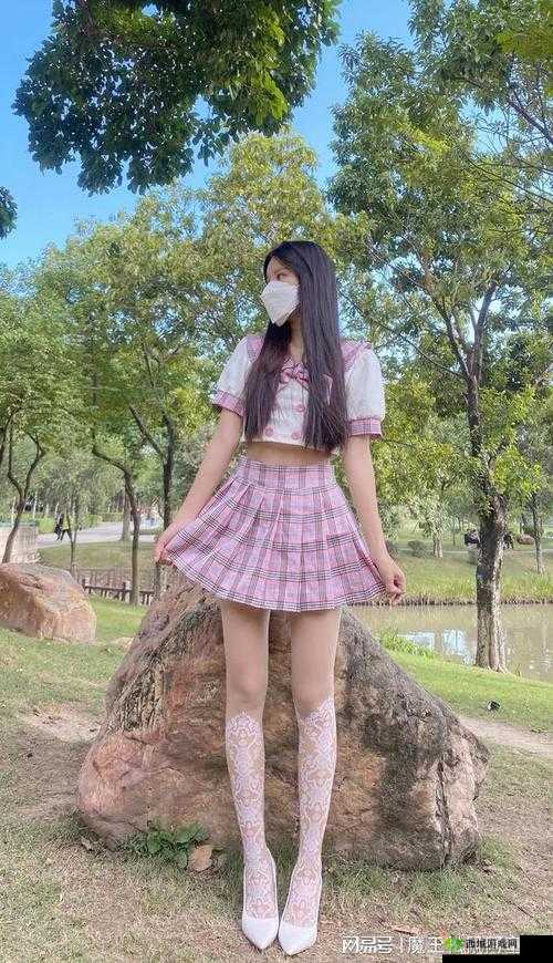 中出白丝 JK 绝美画面呈现