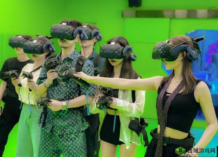 多人交互式 VR：畅享全新沉浸体验
