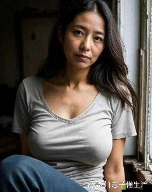 亚洲精品国产熟女久久久：无尽的激情与魅力