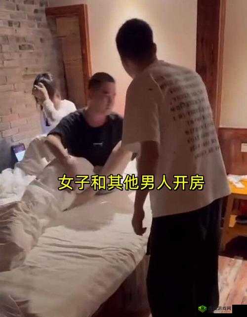 混乱一家子：父亲出轨、母亲抑郁、儿女荒唐