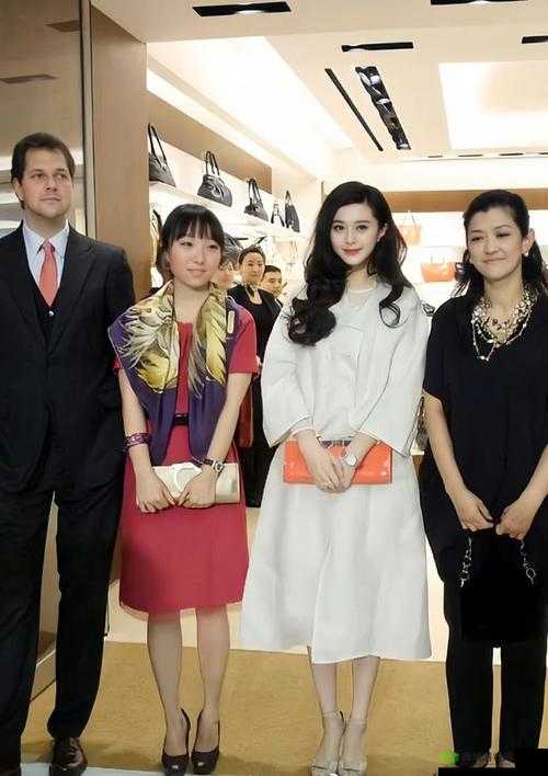 九月丁香八月婷婷加勒比:别样风情故事