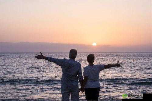 老两口激情四射：一场跨越年龄的爱情