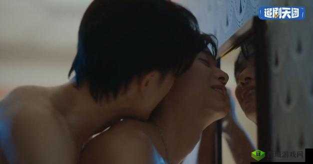 成人片:挑战道德与法律的底线