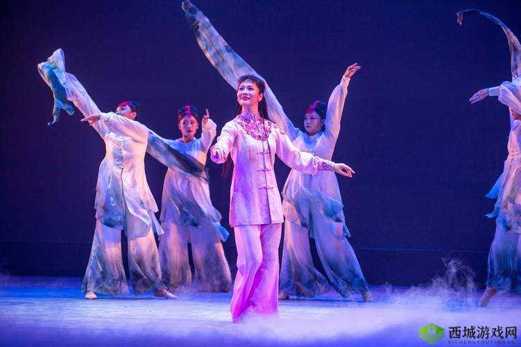 1377 人文艺术表演点赞次数:一场精彩绝伦的艺术盛宴