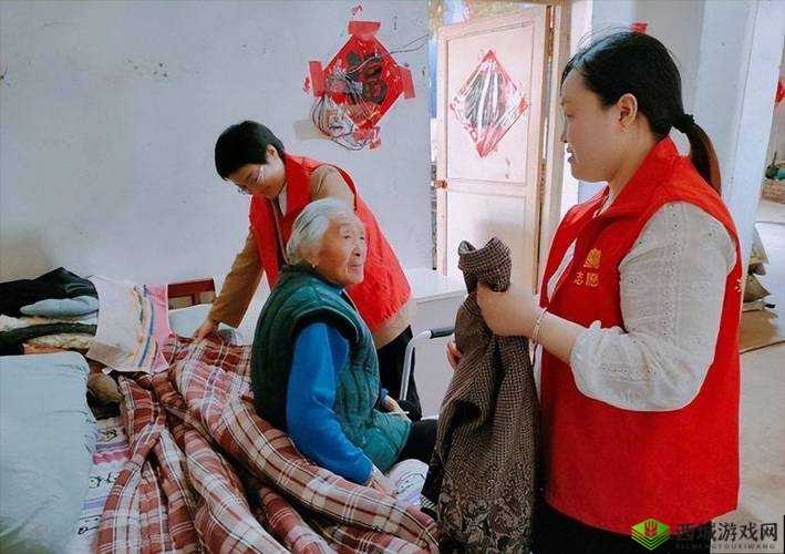 70-80 岁老人养老:家庭与社会的责任与挑战