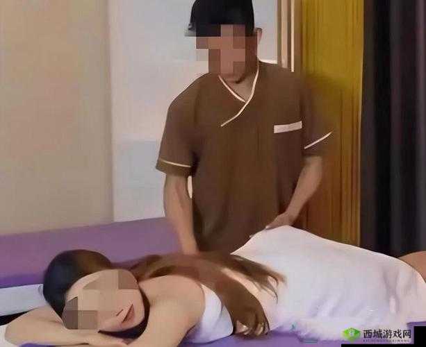 女人扒开秘 让男人桶爽 APP:满足你欲望的私密乐园