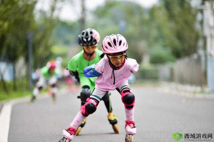 爽滑轮滑,激情演绎,30 分钟轮滑电视剧在线观看,畅享视觉盛宴