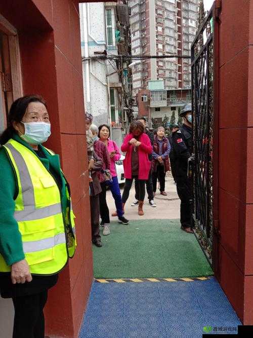 老谢小区保安赵敏老师:守护家园的忠诚卫士