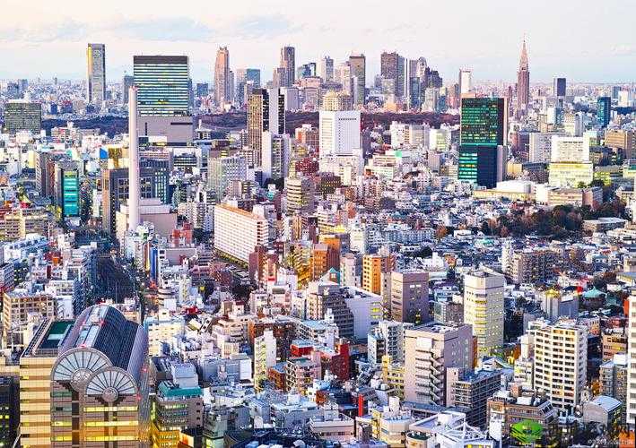 黄色冈站:日本本州岛最北部的火车站