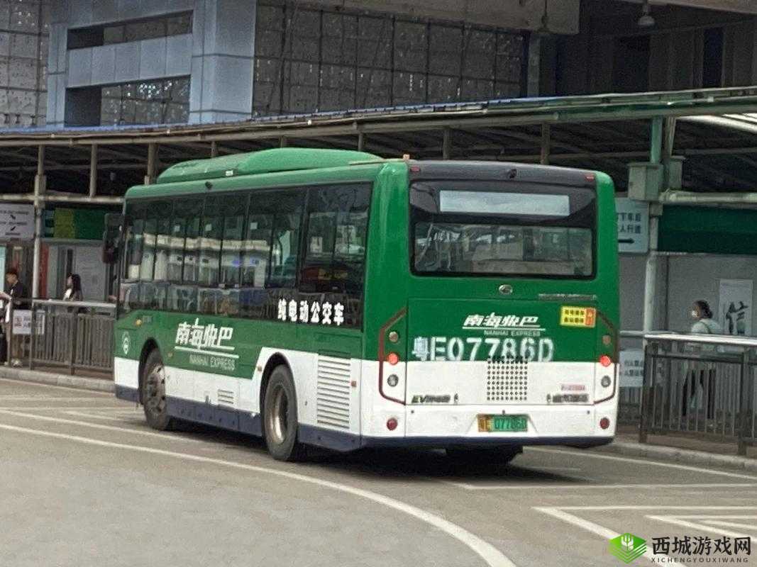 小扫货能么多叫出来公交车:探索城市的便捷出行方式