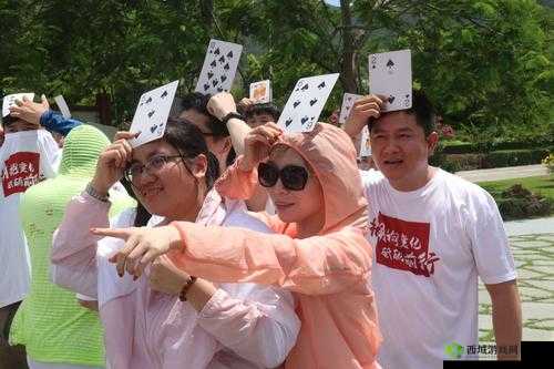 在确保安全的前提下,适当进行车上运动和扑克游戏