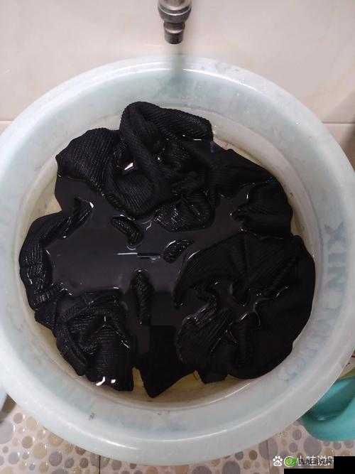 女生下面变黑色是什么原因?——这是怎么回事?