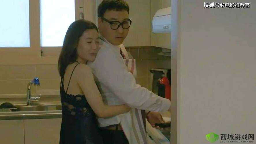 成人摸:一场关于人性与情感的深刻探索