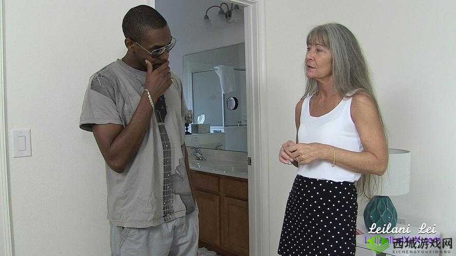 菲律宾娇小 XXX 小泬 XXX：揭示娱乐圈背后的秘密