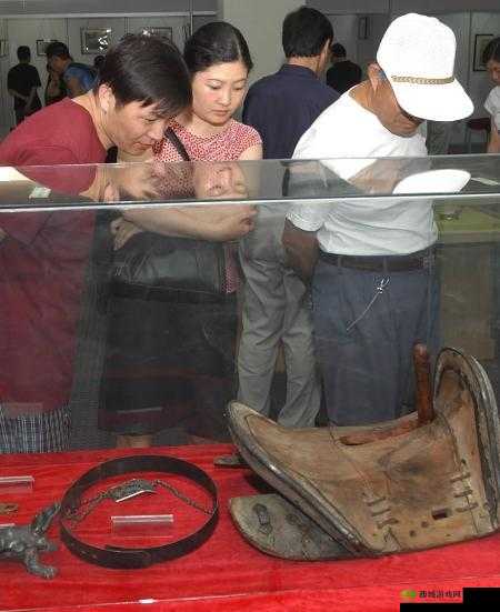 中国女人与黑人做爰啪啪黄:探究跨种族性行为的文化与社会意义