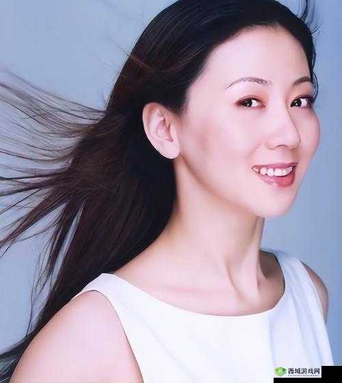 汤芳人体最出位照片:一场关于艺术与审美的争议