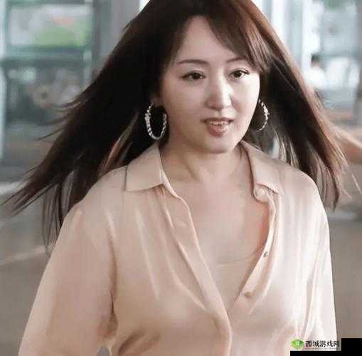 杨钰莹早年不雅视频曝光：清纯形象尽毁？