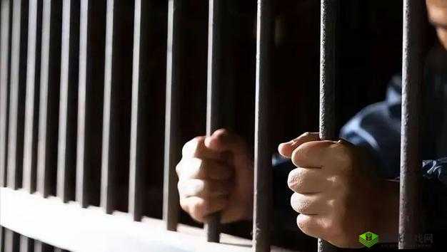 和军人开房十几次，是否会坐牢？