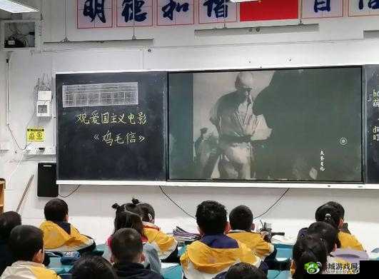 观看此类影片可能会影响身心健康,请树立良好的价值观,自觉抵制此类影片