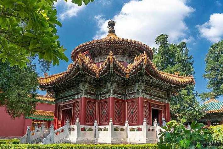 康熙御花园 Hlh 之独特景致与历史韵味