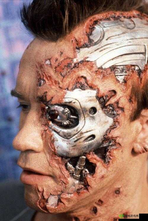 终结者2审判日转身方法与回头技巧深度解析